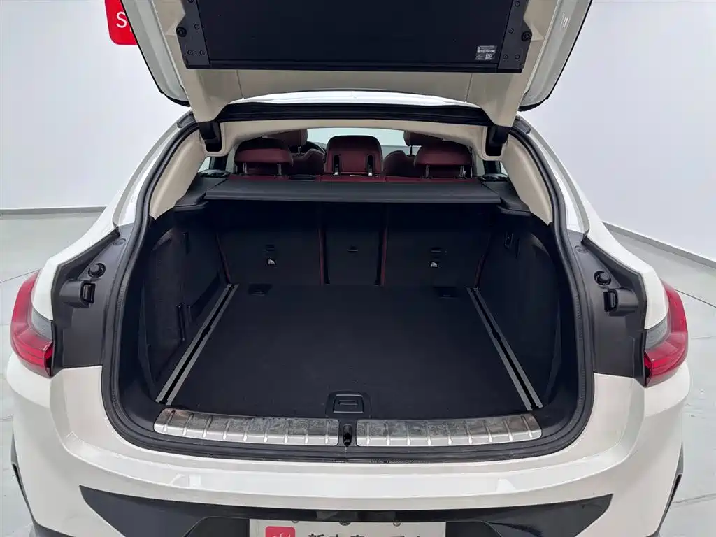 BMW X4 2022 — фото 27