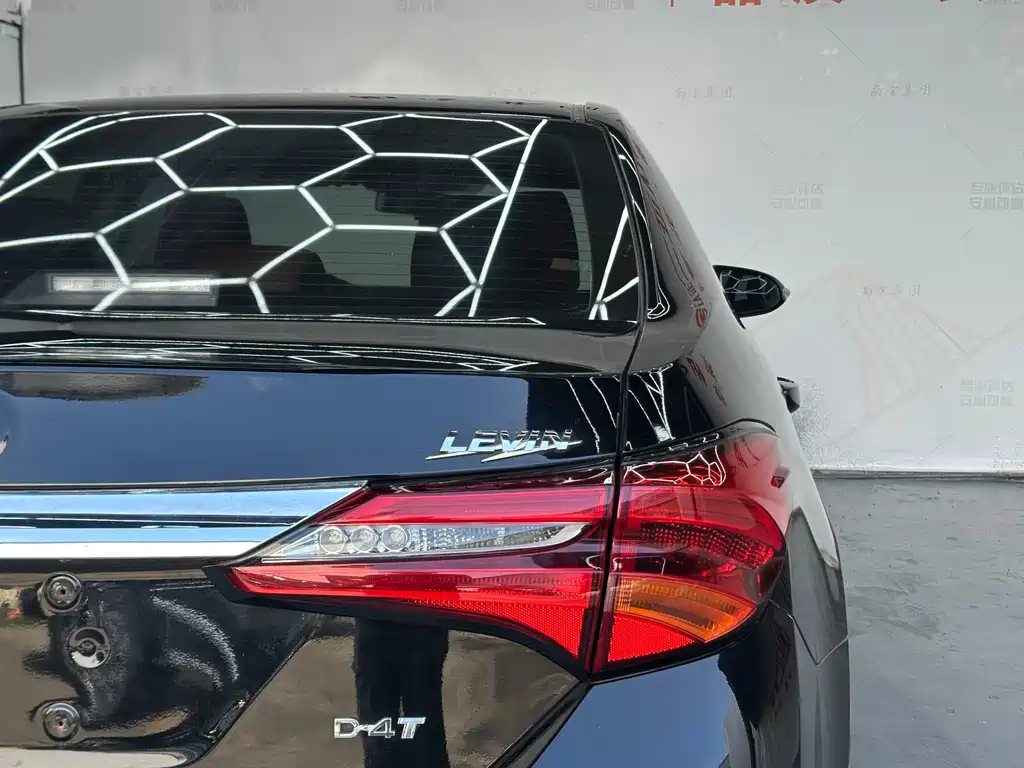 Toyota Levin 2019 — фото 16