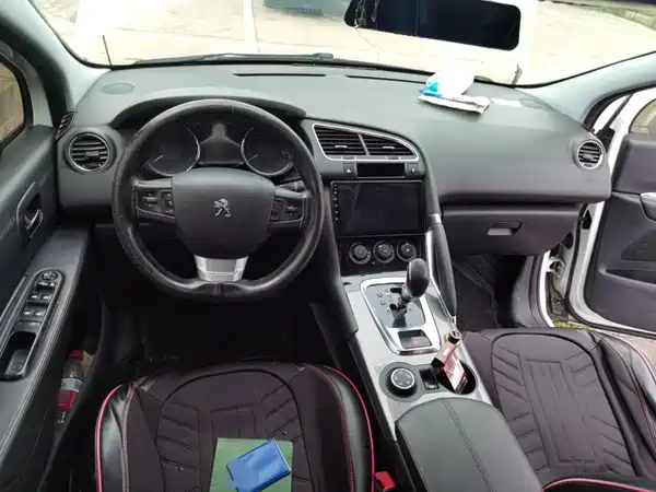 Peugeot 3008 2016