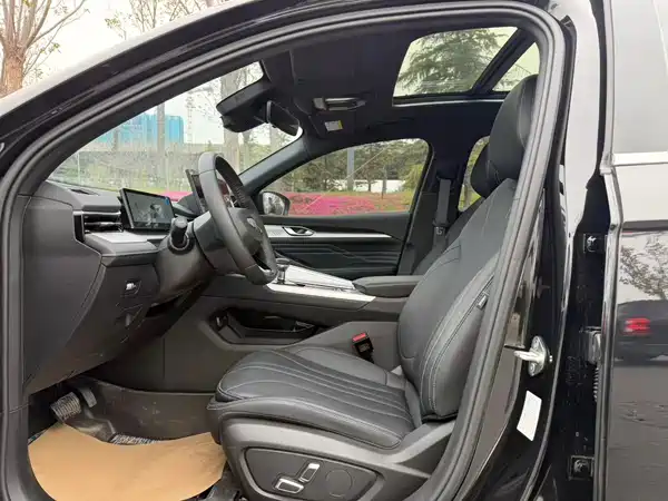 Geely Xingrui 2025