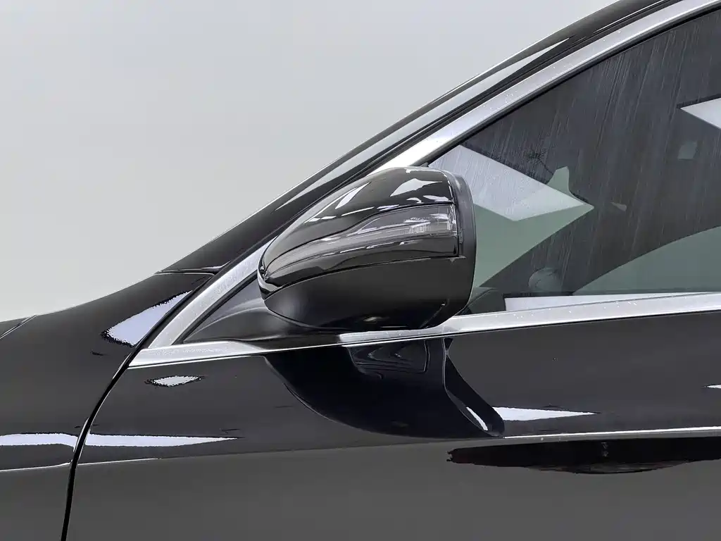 Mercedes-Benz GLC 2022 — фото 36