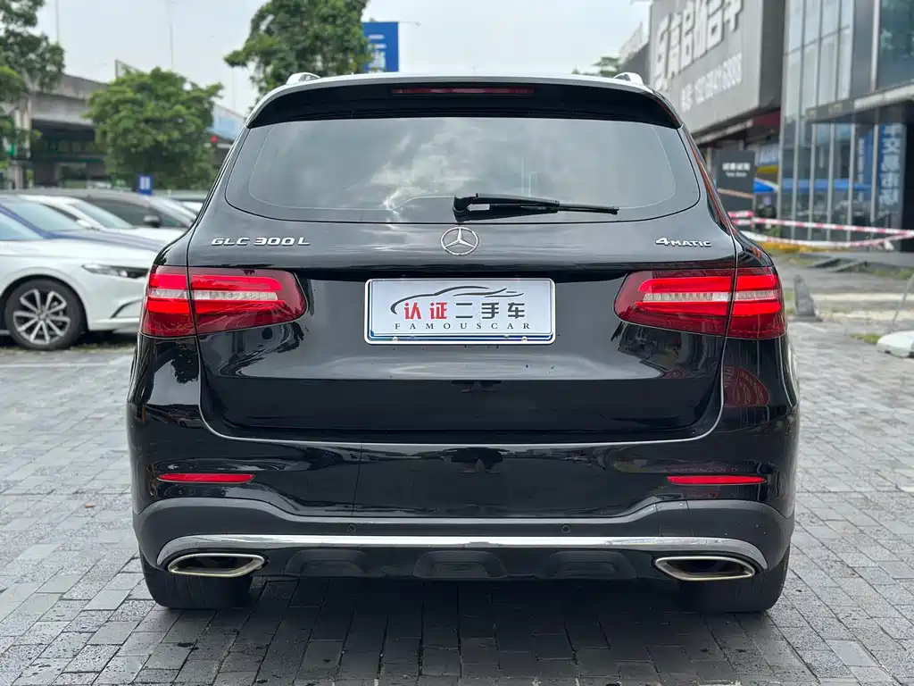 Mercedes-Benz GLC 2019 — фото 18