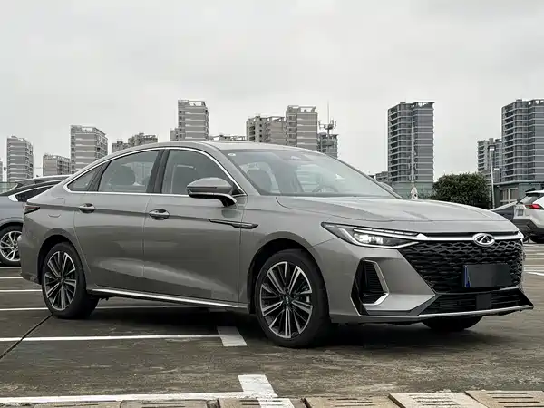 Chery Arrizo 8 2025