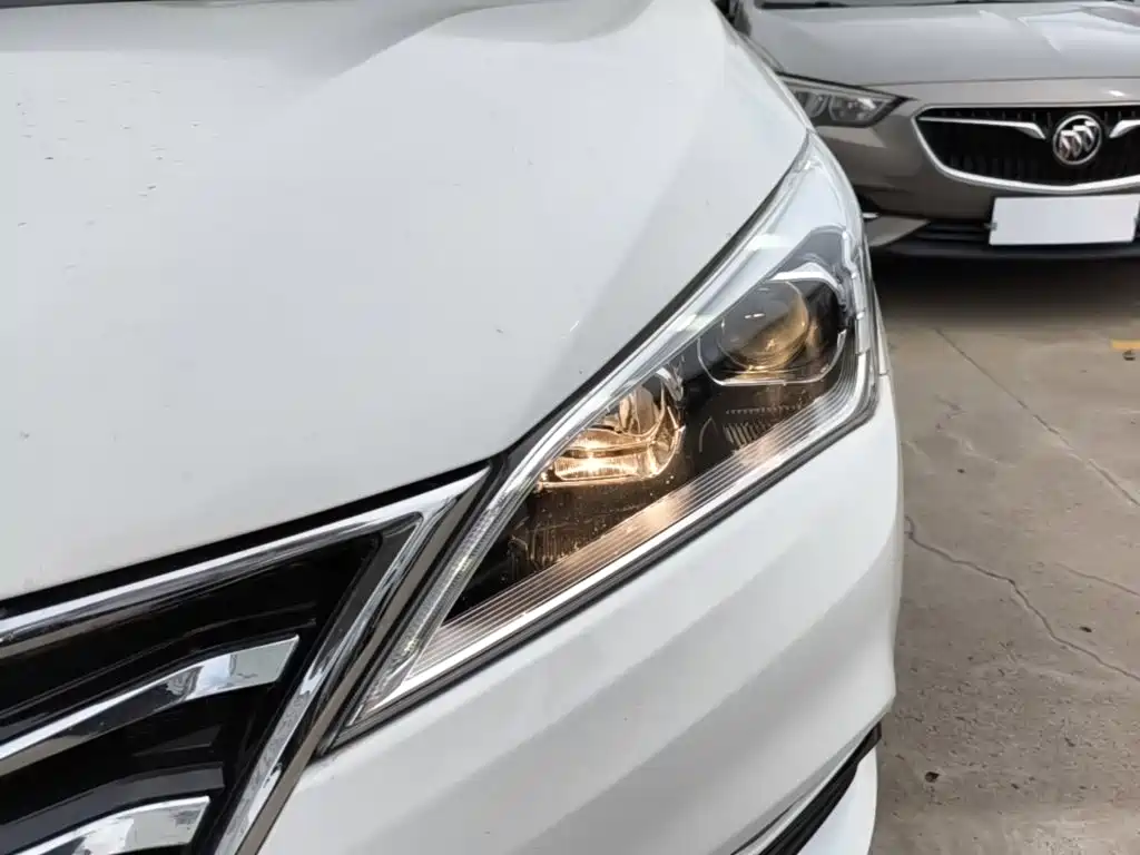Changan Eado DT 2020 — фото 24