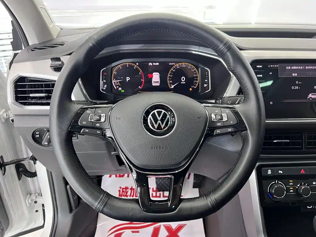 Volkswagen T-Cross 2022 — фото 10