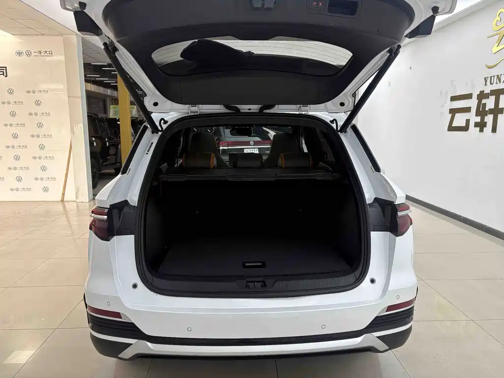 BYD Pro New Energy 2023 — фото 11