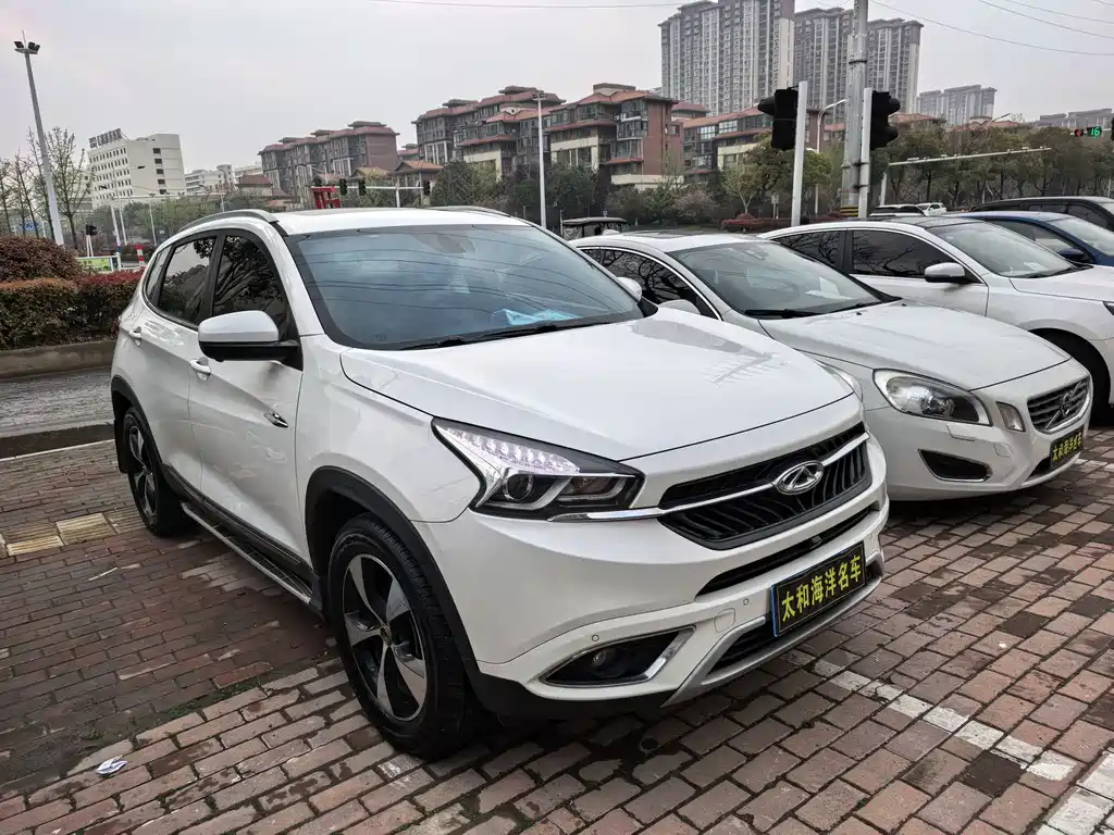 Chery Tiggo 7 2017 — фото 3