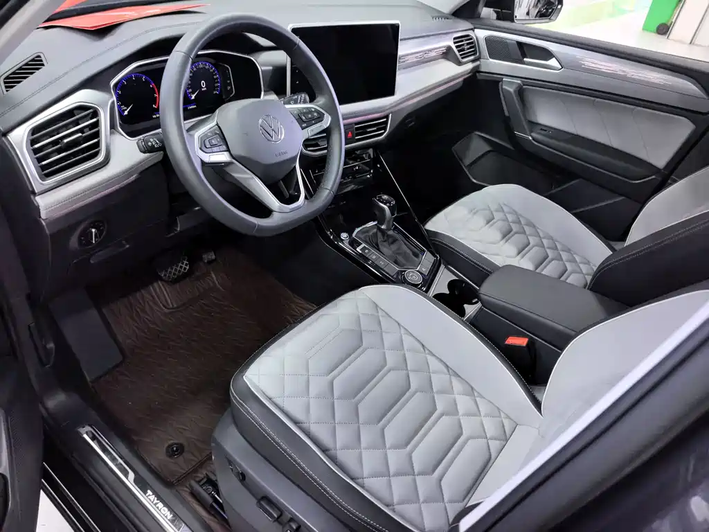 Volkswagen X 2023