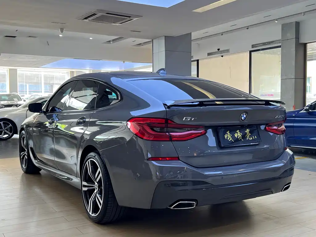 BMW 6 Series GT 2021 — фото 9