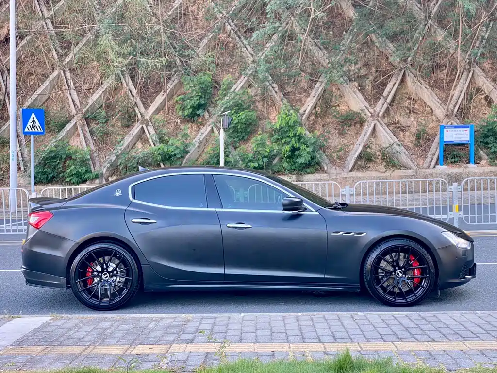 Maserati Ghibli 2014 — фото 4