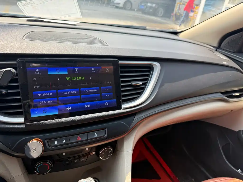Buick Excelle 2018 — фото 13