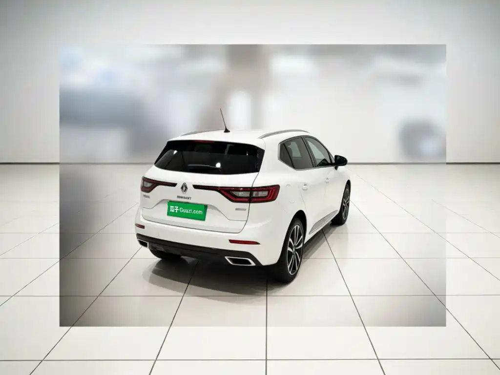 Renault Koleos 2017 — фото 3