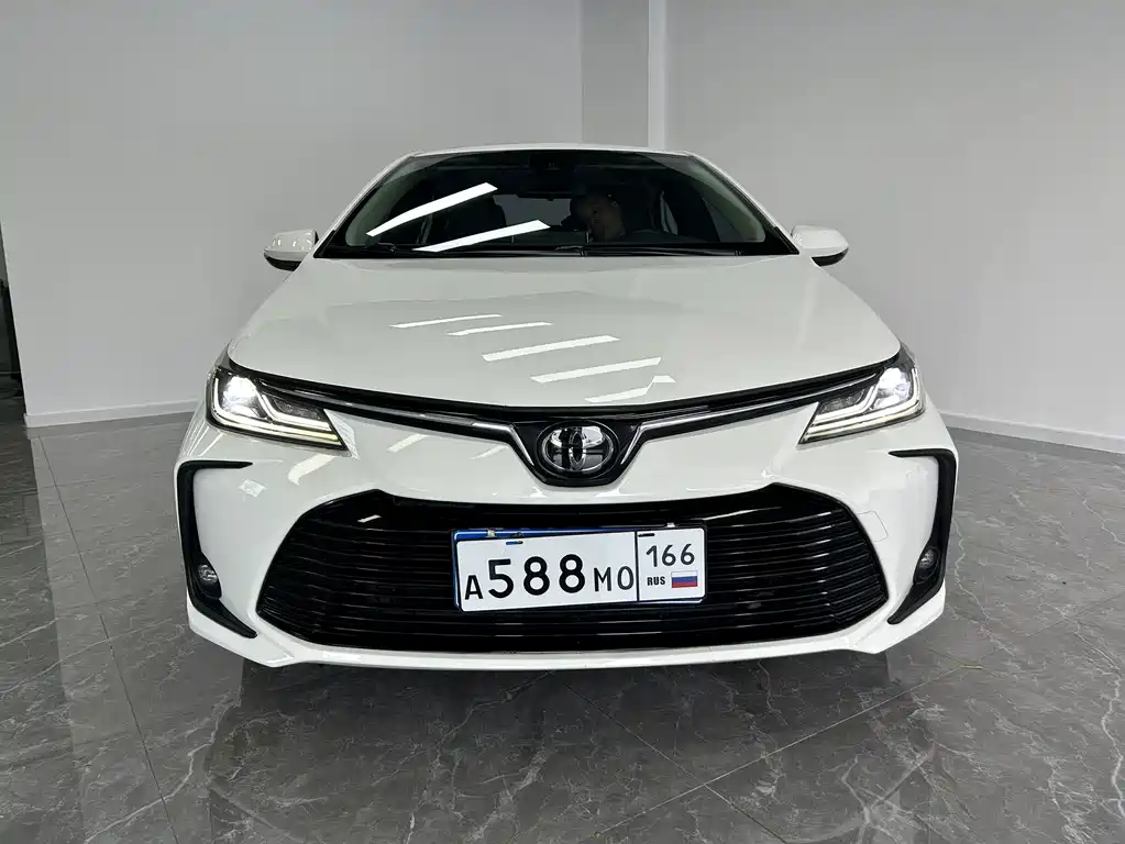 Toyota Corolla 2022 — фото 4