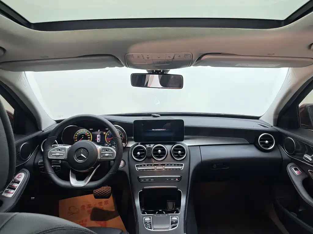 Mercedes-Benz C-Class 2020 — фото 24
