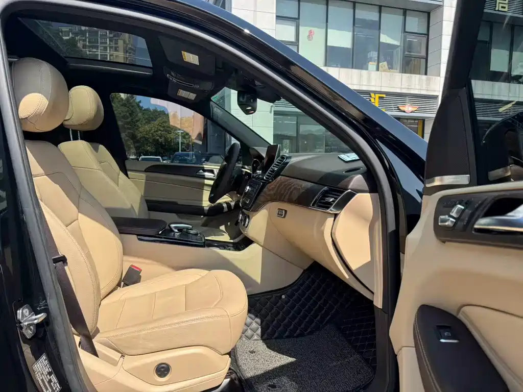 Mercedes-Benz GLE 2020 — фото 4