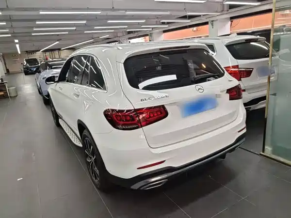 Mercedes-Benz GLC 2021