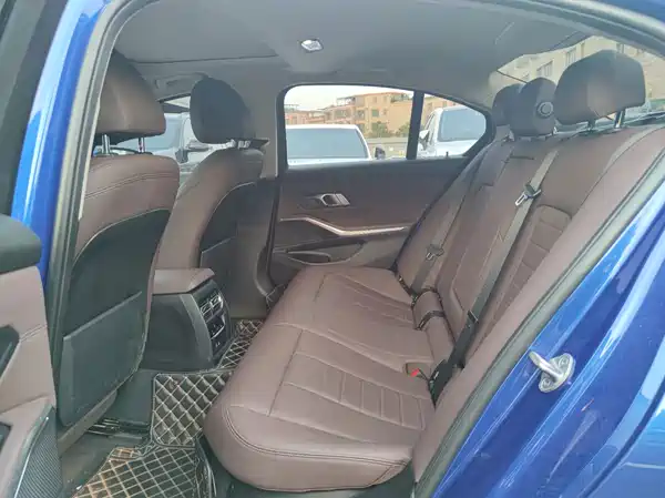 BMW 3 Series 2021