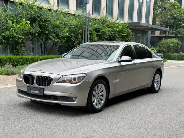 BMW 7 Series 2015