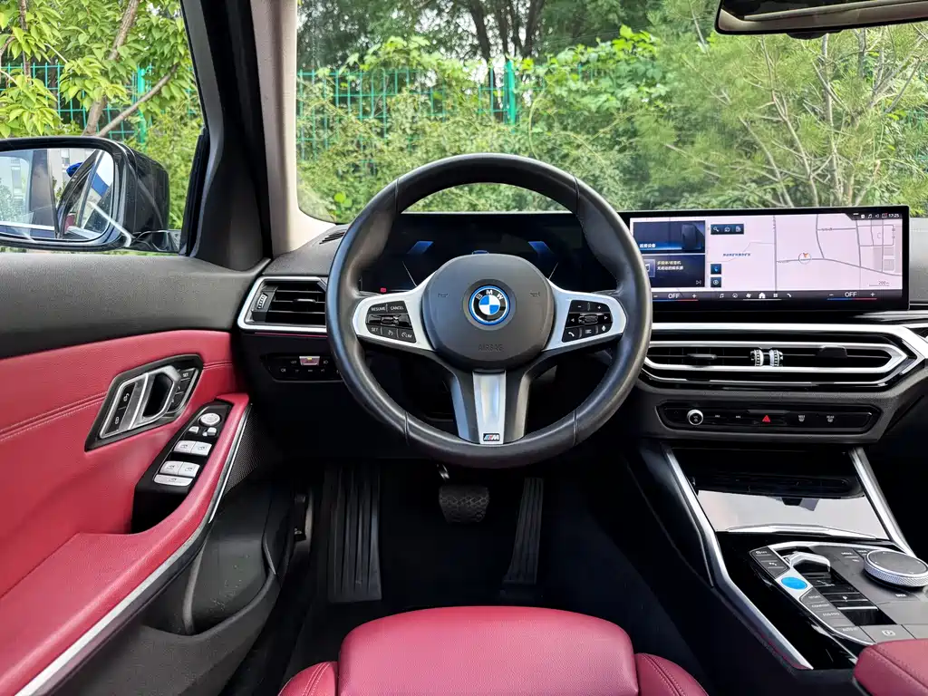 BMW i3 2024 — фото 17