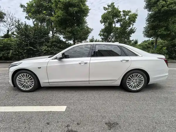 Cadillac CT6 2020