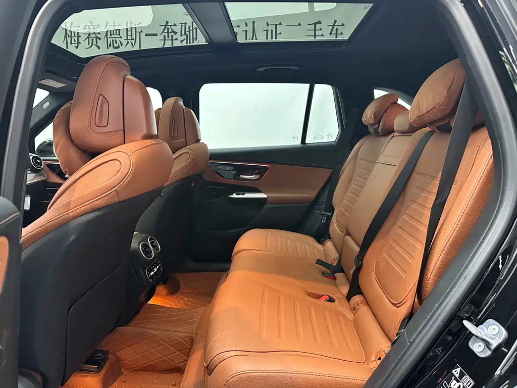 Mercedes-Benz GLC 2023 — фото 11