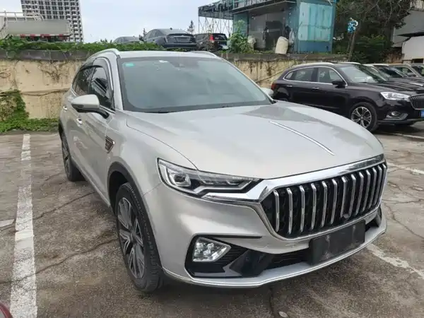 Hongqi HS5 2022