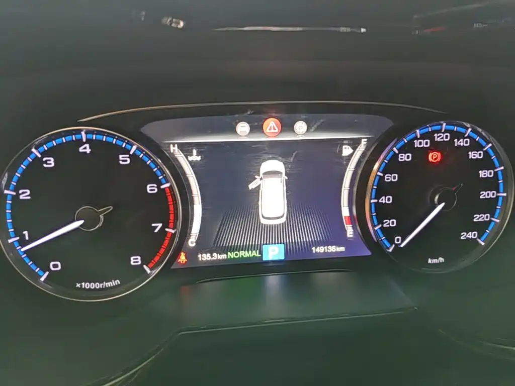 GAC Motor Trumpchi GS8 2017 — фото 12