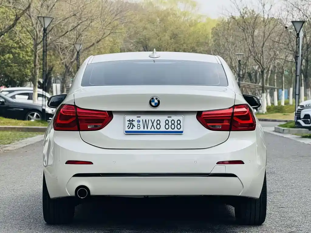 BMW 1 Series 2017 — фото 5
