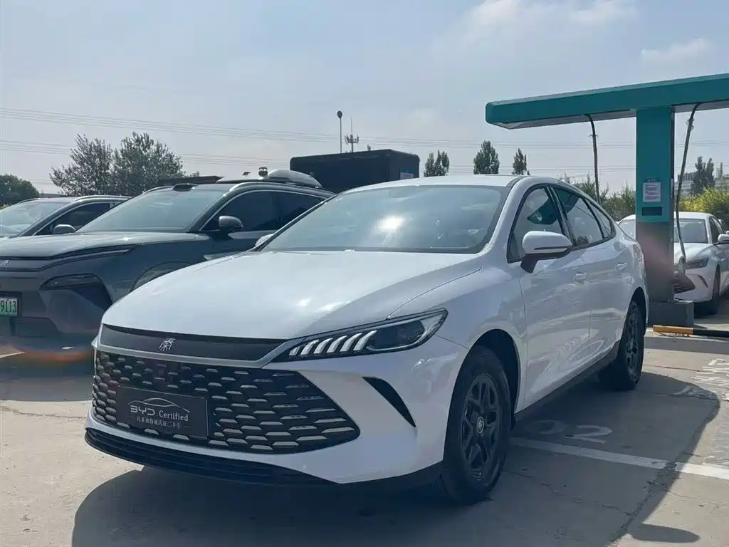 BYD Qin PLUS 2026 — фото 1