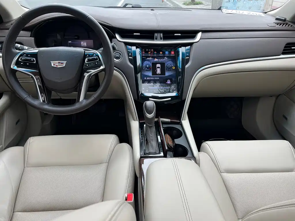 Cadillac XTS 2016 — фото 12