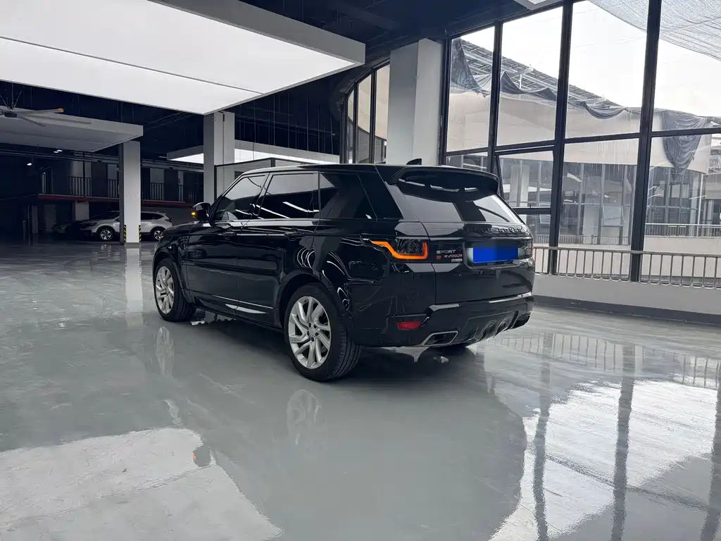 Land Rover Range Rover Sport 2019 — фото 13