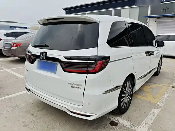 Honda Elysion 2022