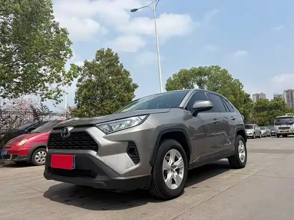 Toyota RAV4 2022