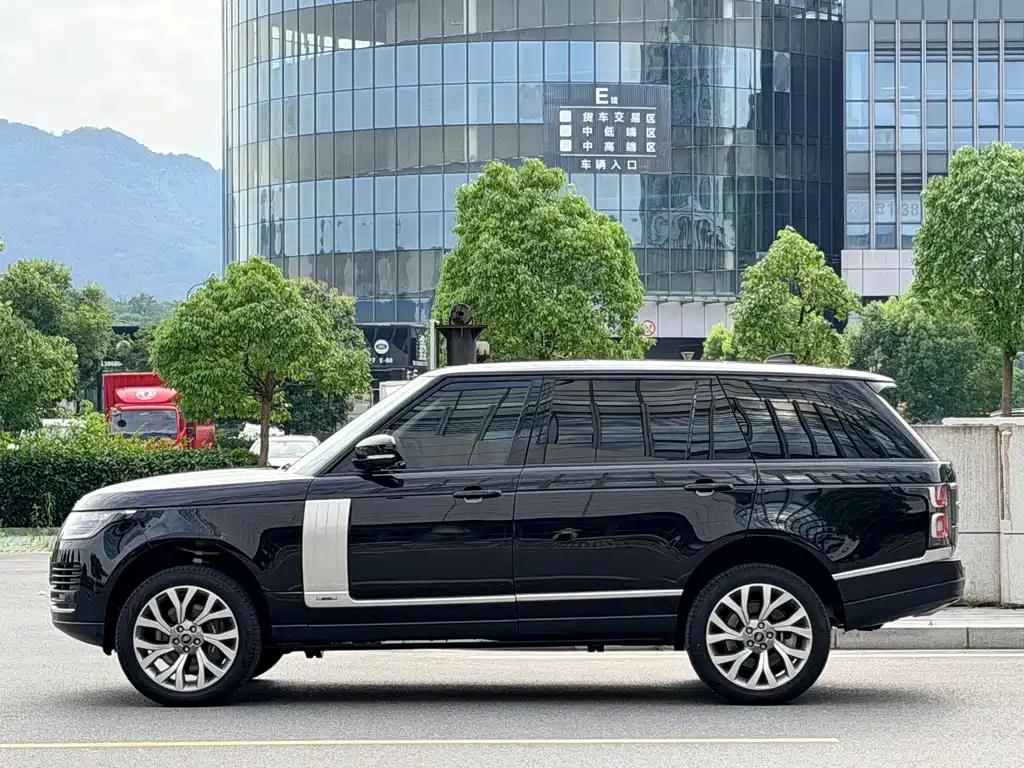 Land Rover Range Rover 2022