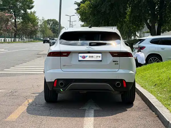 Jaguar E-PACE 2024