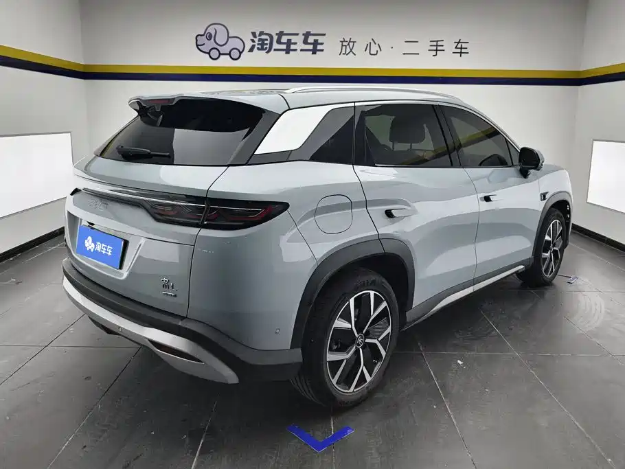 BYD Song L DM-i 2025 — фото 3