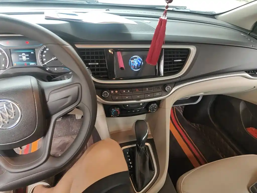 Buick Excelle 2020 — фото 10