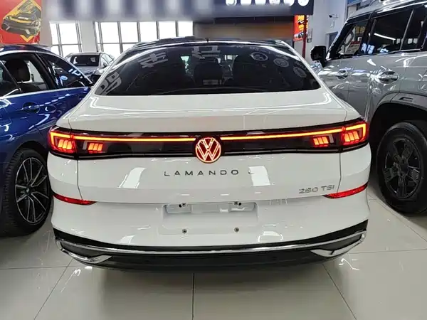 Volkswagen Lamando 2023