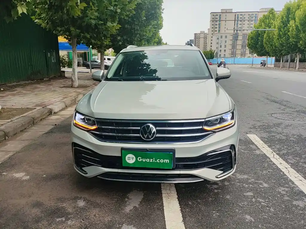Volkswagen Tiguan L 2022