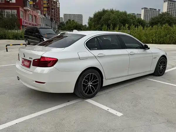 BMW 5 Series 2016