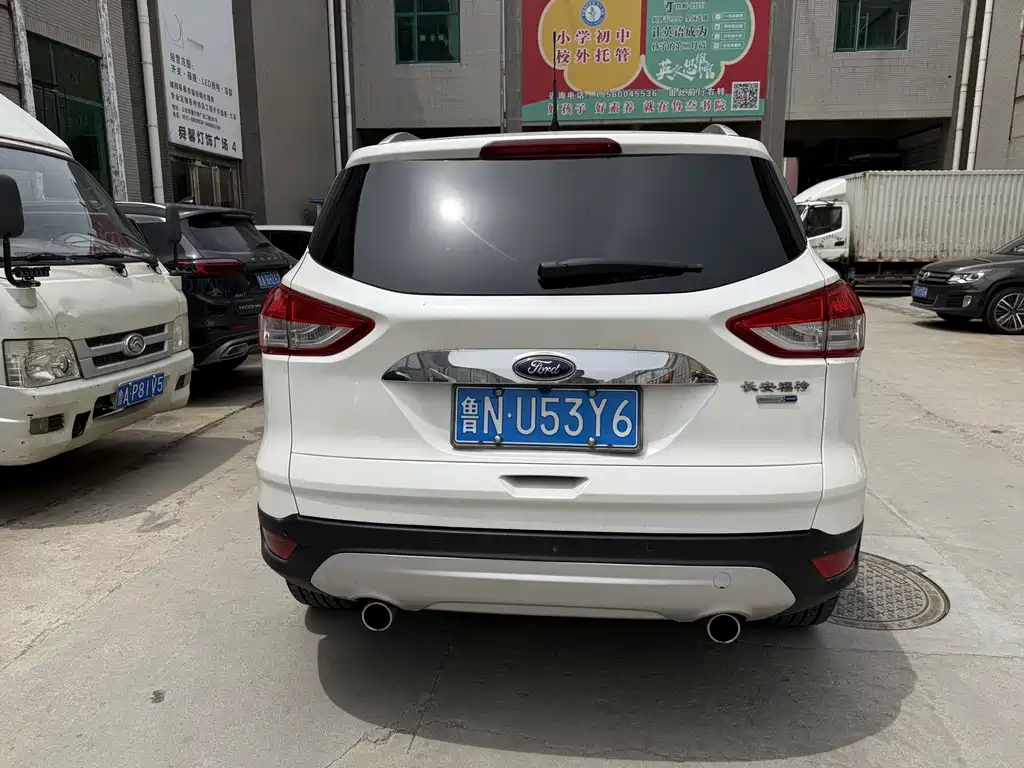 Ford Kuga 2016 — фото 4