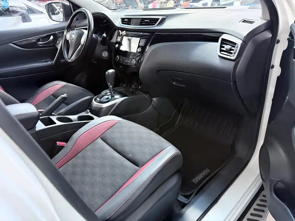 Nissan Qashqai 2018 — фото 19