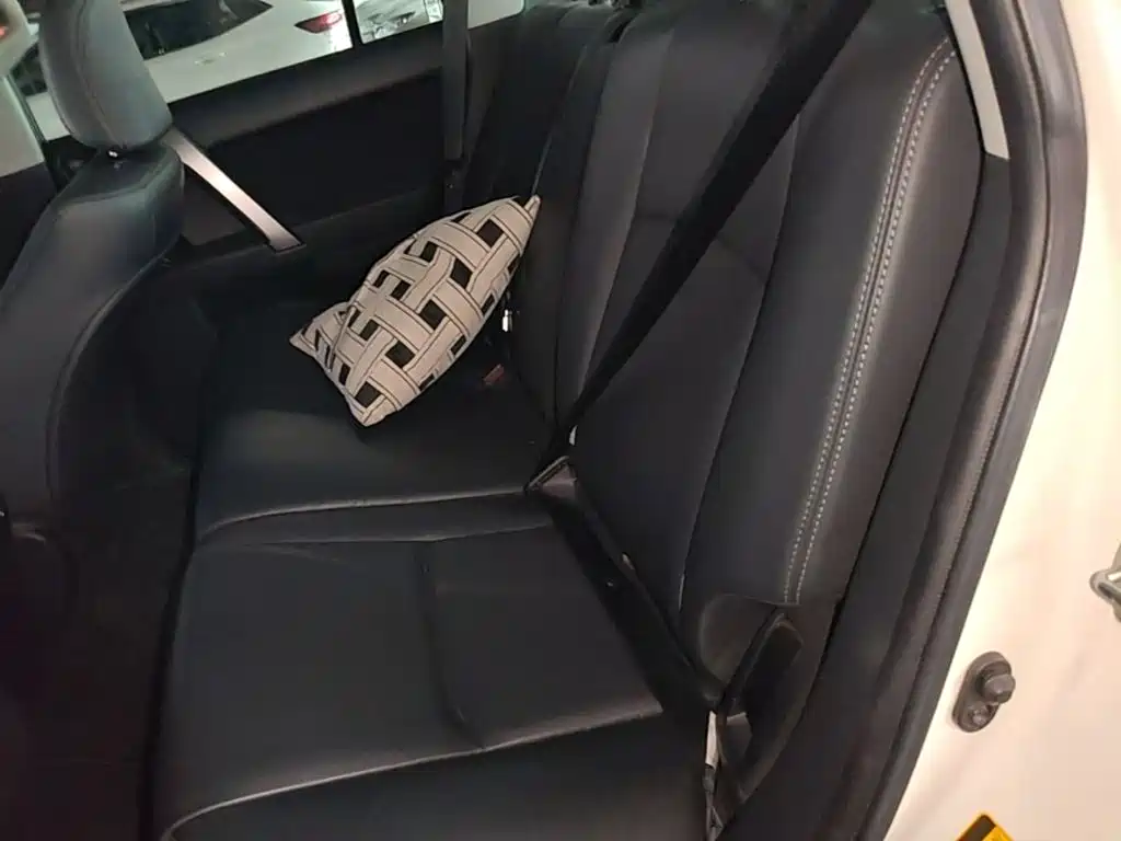 Toyota Prado 2017 — фото 17
