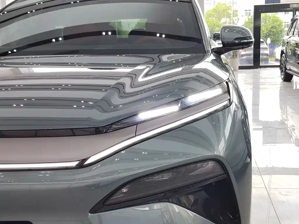 BYD Tang L 2025 — фото 10