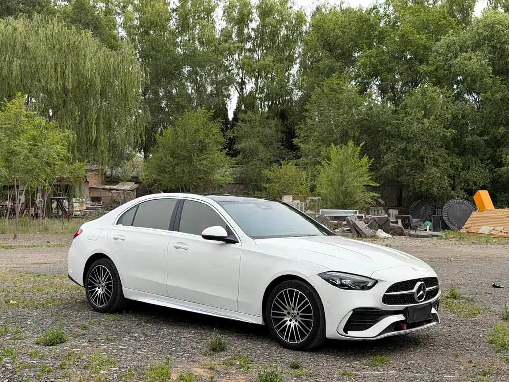 Mercedes-Benz C-Class 2022 — фото 3