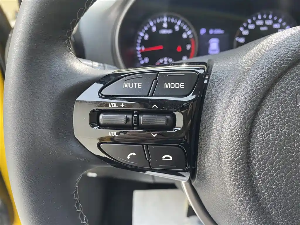 Kia KX1 2022 — фото 13