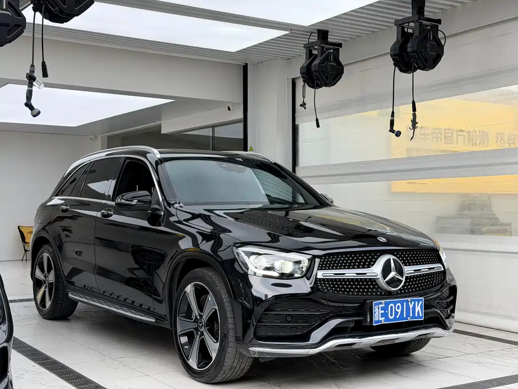 Mercedes-Benz GLC 2021 — фото 2