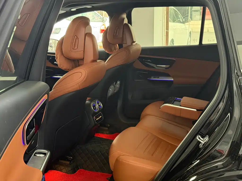 Mercedes-Benz GLC 2024