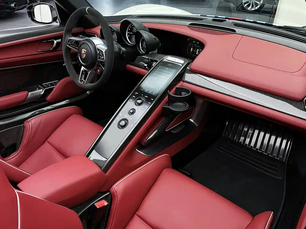 Porsche 918 Spyder 2016 — фото 21