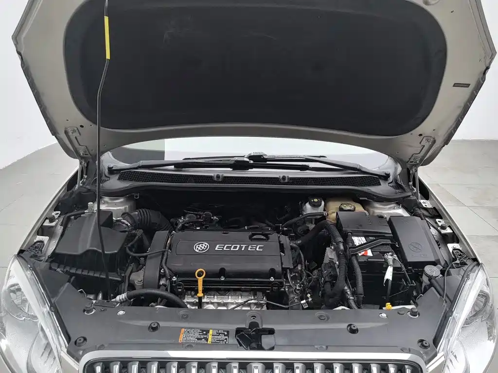 Buick Excelle 2015